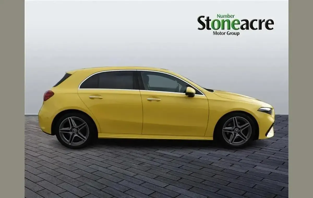 Used Mercedes A180 Executive 136 HP (100 kW) 2023 Yellow Hatchback