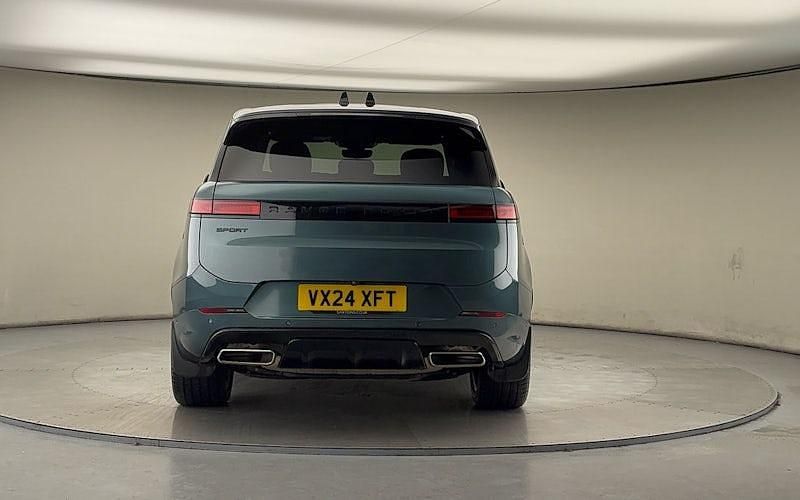Used Land Rover Range Rover Sport SE Dynamic 460 HP (338 kW) 2024 Giola green SUV