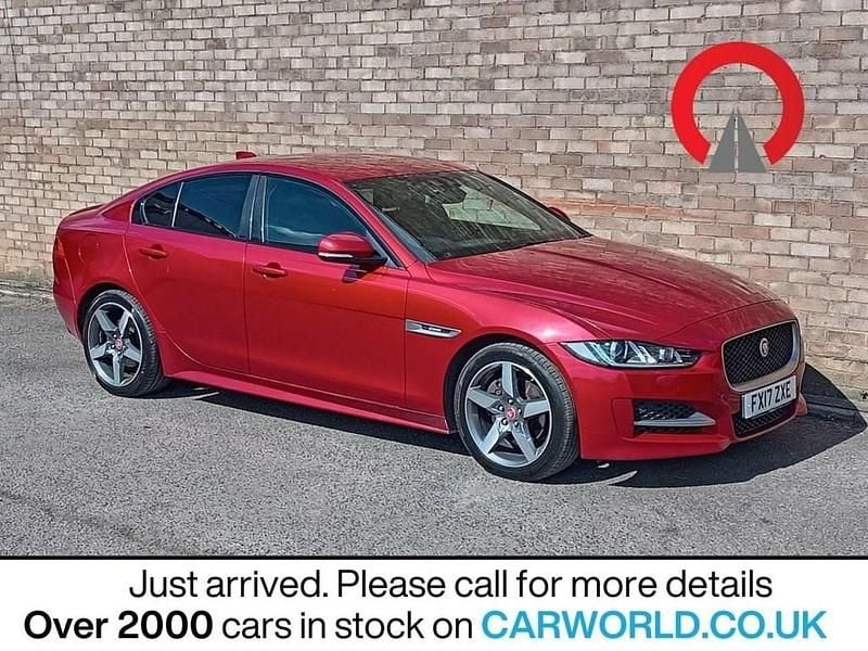 Used Jaguar XE R-Sport 180 HP (132 kW) 2017 Red Sedan