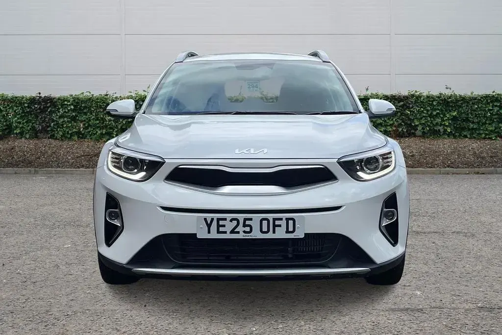 Used Kia Stonic 2025 White SUV