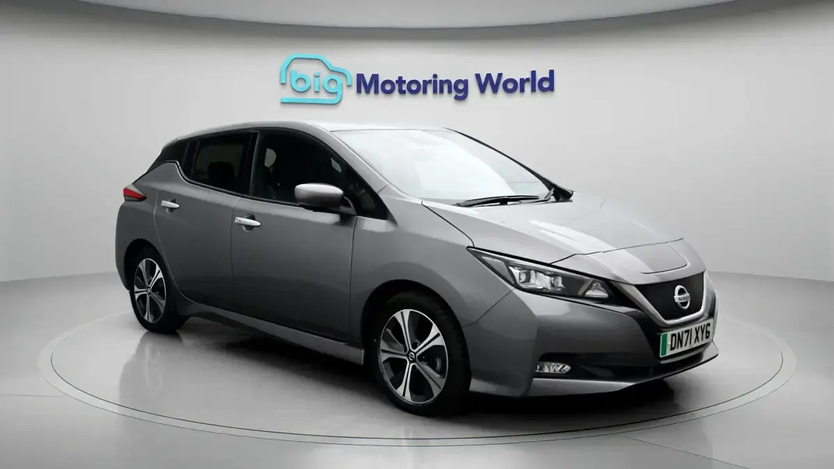 Used Nissan Leaf Tekna 110 kW (150 HP) 2021 Hatchback
