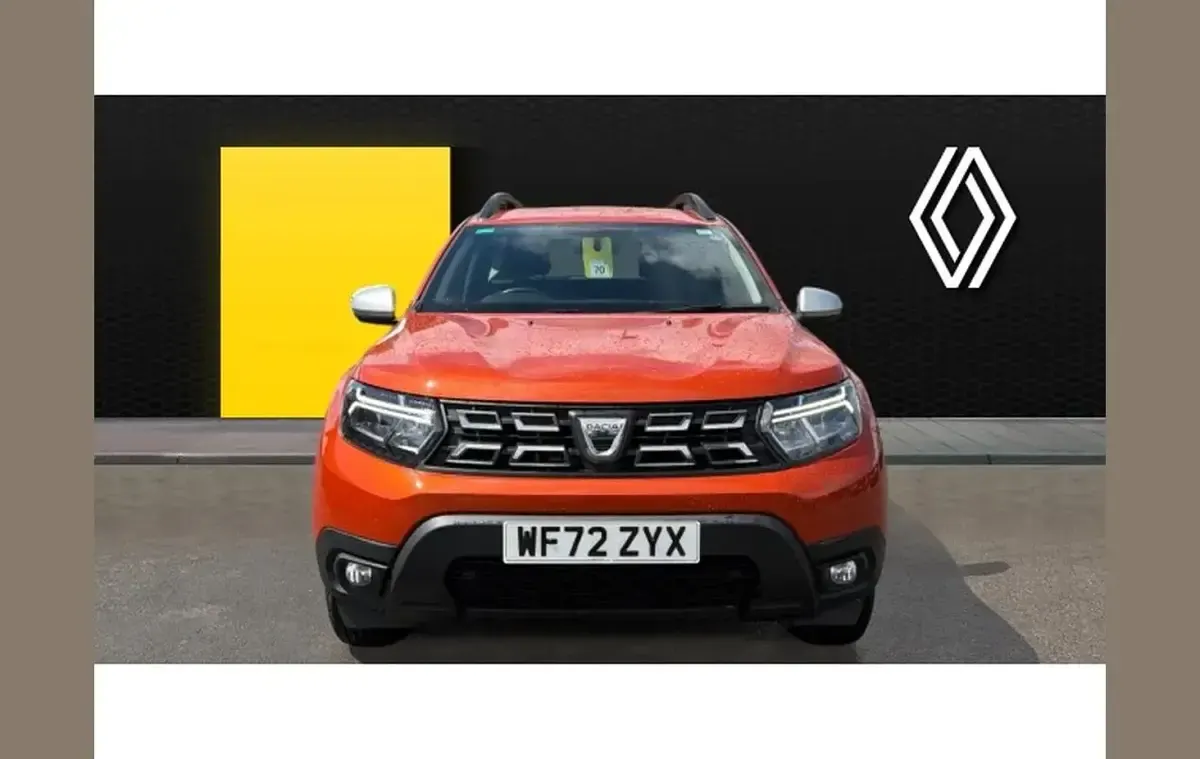 Used Dacia Duster Comfort 150 HP (110 kW) 2022 Orange SUV