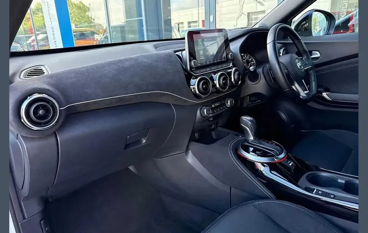 Used Nissan Juke Tekna+ 112 HP (82 kW) 2022 White SUV