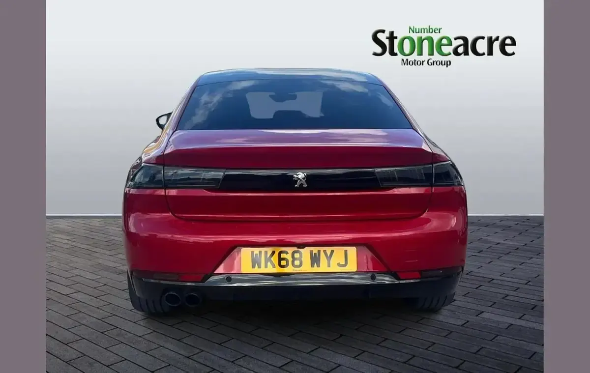 Usado Peugeot 508 174 CV (127 kW) 2018 Rojo Utilitario