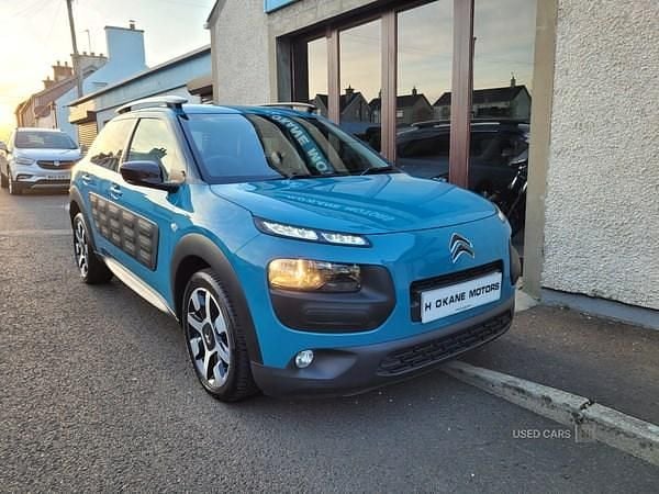 Used Citroën C4 Cactus Flair 2017 Blue Hatchback