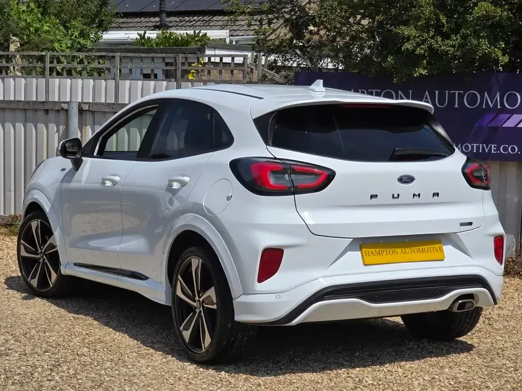 Used Ford Puma ST-Line X 125 HP (91 kW) 2021 White SUV