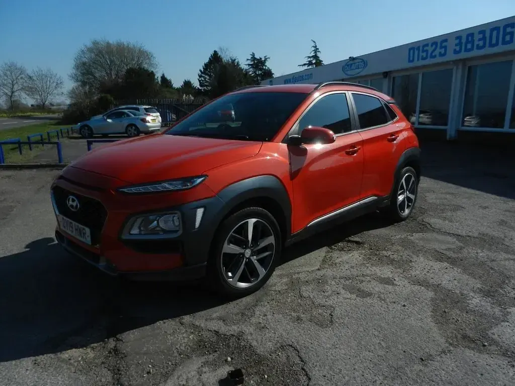 Used Hyundai Kona Premium SE 120 HP (88 kW) 2019 Orange SUV