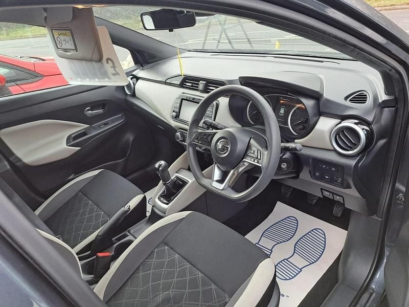 Used Nissan Micra Acenta 90 HP (66 kW) 2017 Grey Hatchback