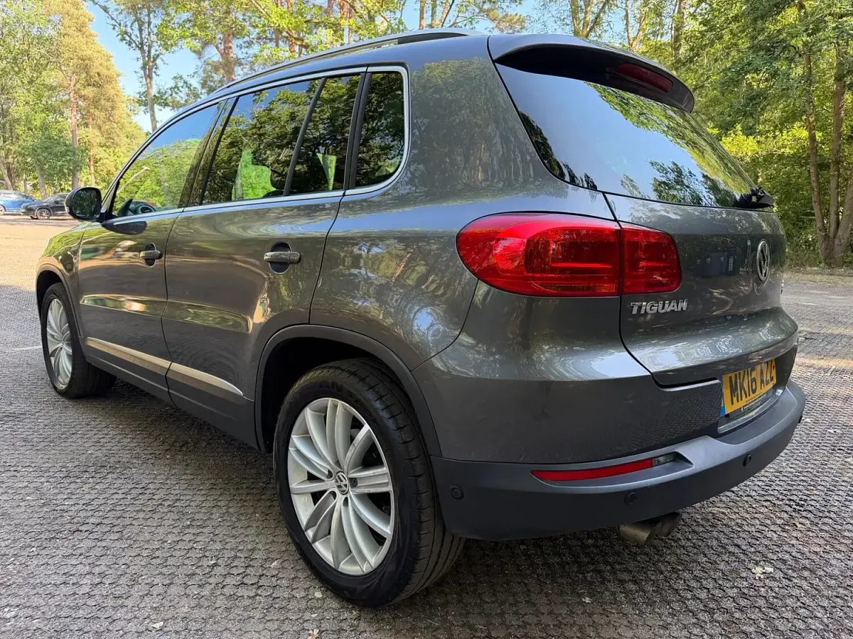 Used VW Tiguan Edition 150 HP (110 kW) 2016 Grey SUV