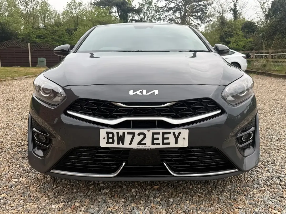 Used Kia ProCeed GT-Line 160 HP (117 kW) 2023 Grey Estate