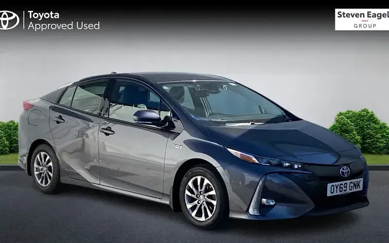 Used Toyota Prius 122 HP (89 kW) 2019 Hatchback
