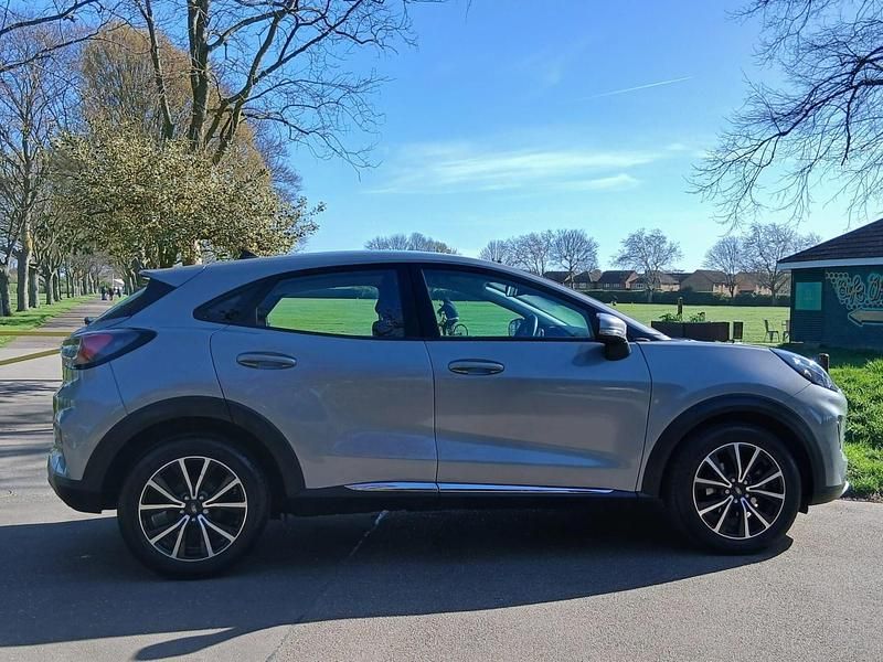 Used Ford Puma Titanium 125 HP (91 kW) 2021 Silver SUV