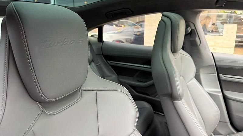 Used Porsche Taycan 559 kW (761 HP) 2022 Sedan