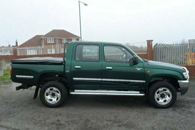 Used Toyota HiLux 2003 Pickup