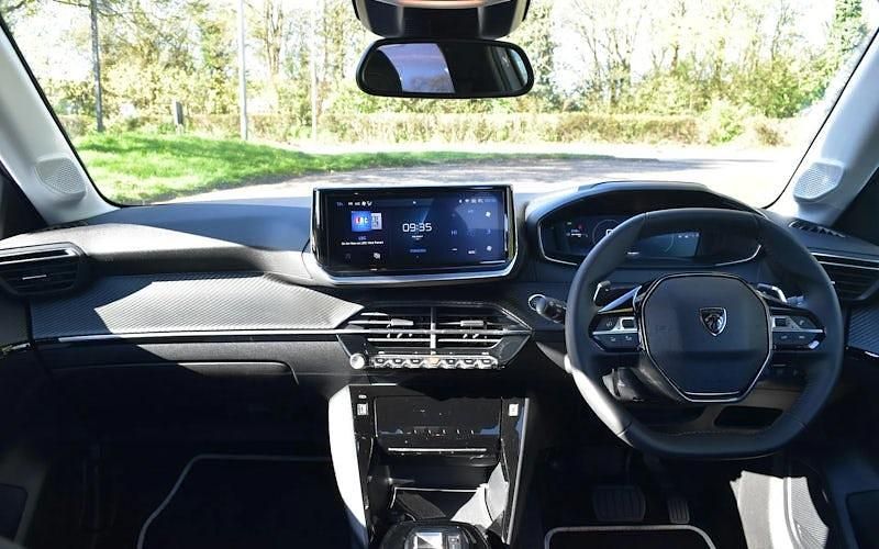 Used Peugeot 208 Allure 102 HP (75 kW) 2025 Hatchback