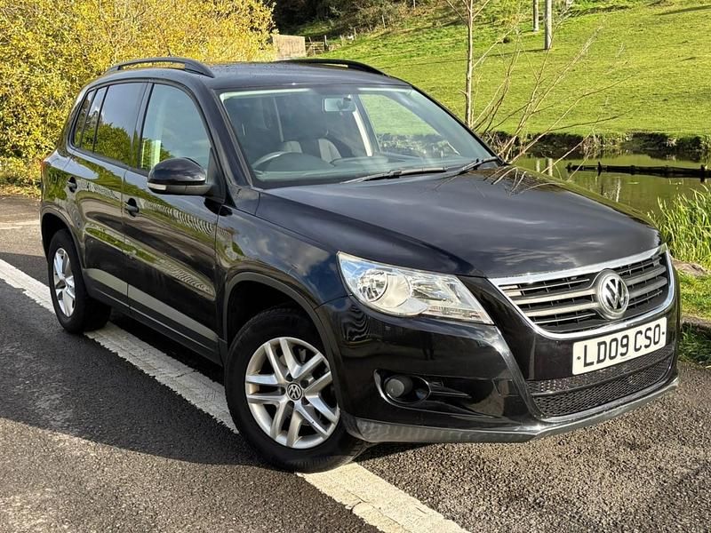 Black Used 2009 VW Tiguan S SUV | £1,995 (Super price) - Image 1/4