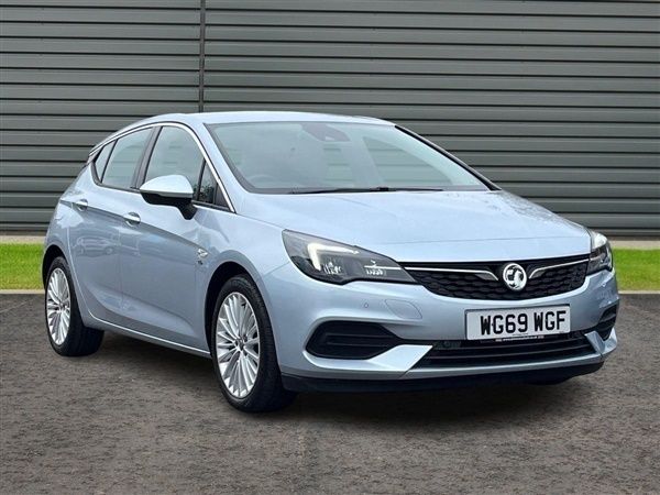 Silver Used 2019 Vauxhall Astra Elite Hatchback | £11,495 (Fair price) - Image 1/1