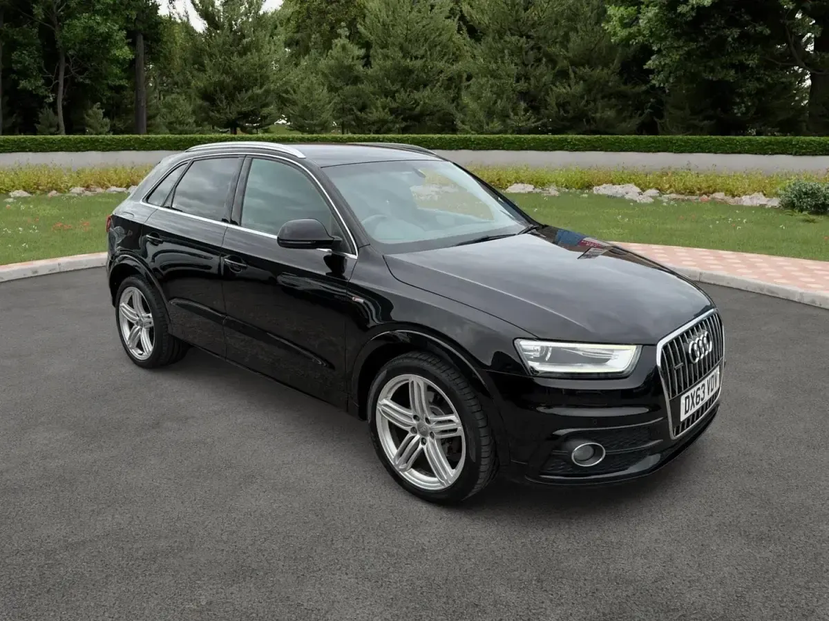 Usado Audi Q3 S-Line 177 HP (130 kW) 2013 Preto SUV