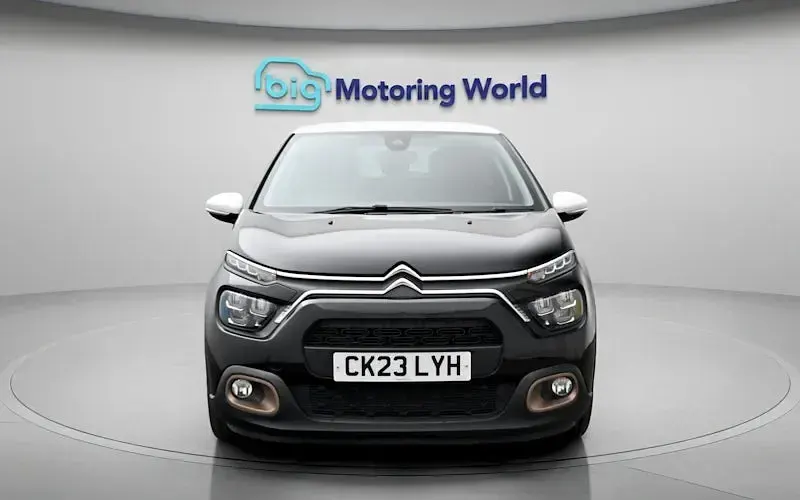 Usado Citroën C3 PureTech 83 CV (61 kW) 2023 Negro Utilitario