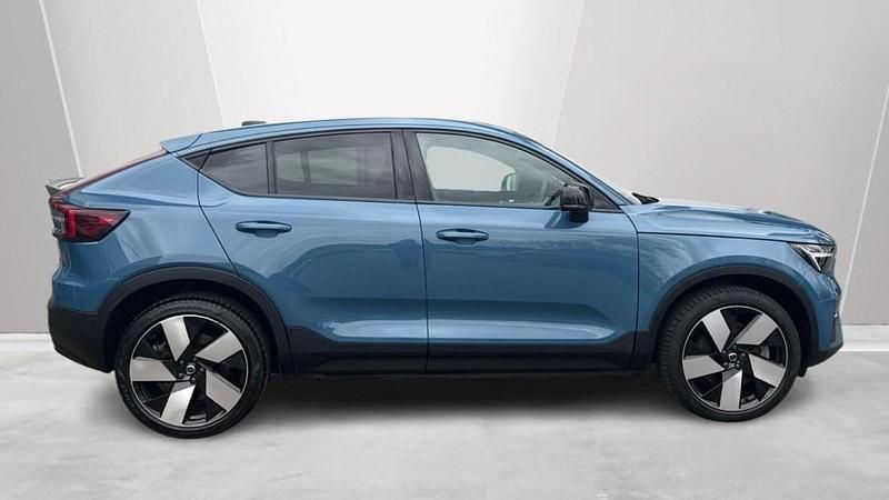 Used Volvo C40 Ultimate 169 kW (231 HP) 2023 Blue SUV
