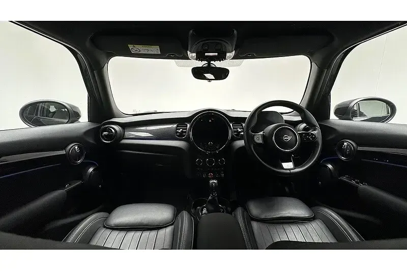 Used Mini Cooper Exclusive 2021 Blue/black Hatchback