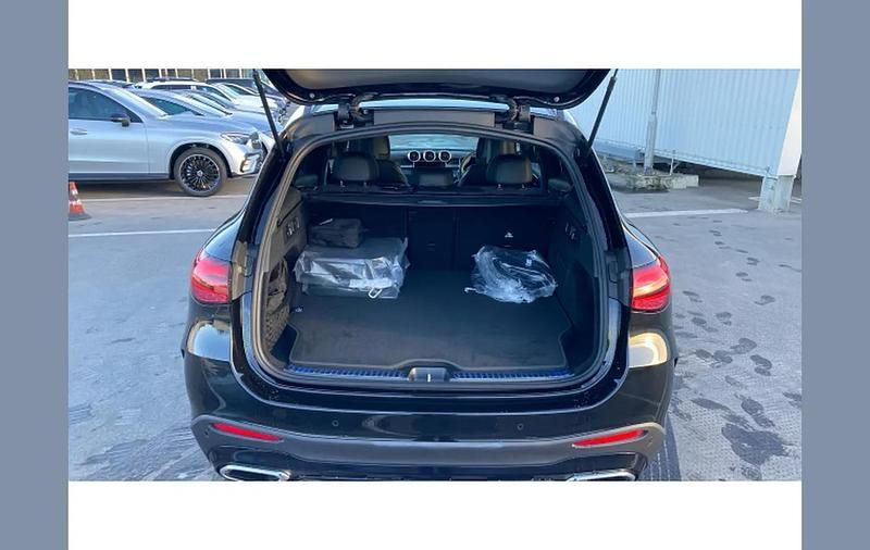 Used Mercedes GLC300e Urban 328 HP (241 kW) 2025 Black SUV