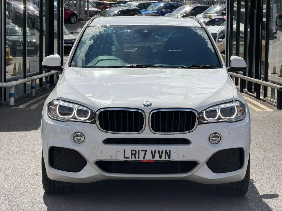 Used BMW X5 M Sport 254 HP (186 kW) 2017 White SUV