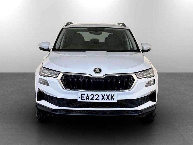 Used Skoda Karoq SE Drive 150 HP (110 kW) 2022 White SUV
