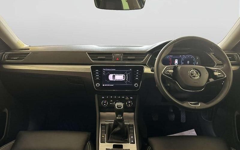 Used Skoda Superb SE Technology 150 HP (110 kW) 2022 Grey Estate