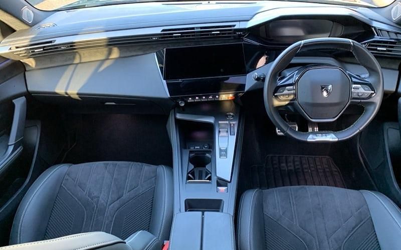 Used Peugeot 308 GTi 179 HP (131 kW) 2024 Green Hatchback