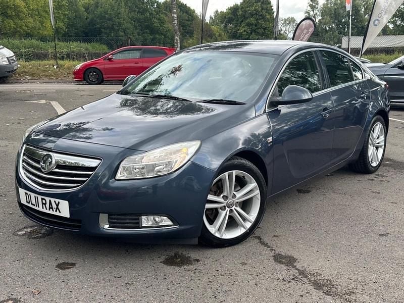 Used Vauxhall Insignia SRi 160 HP (117 kW) 2011 Blue Hatchback
