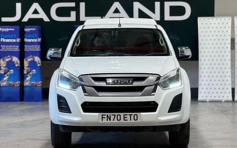 Używany Isuzu D-Max 165 KM (121 kW) 2020 Kabriolet