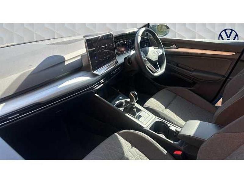 Used VW Golf VIII 115 HP (84 kW) 2024