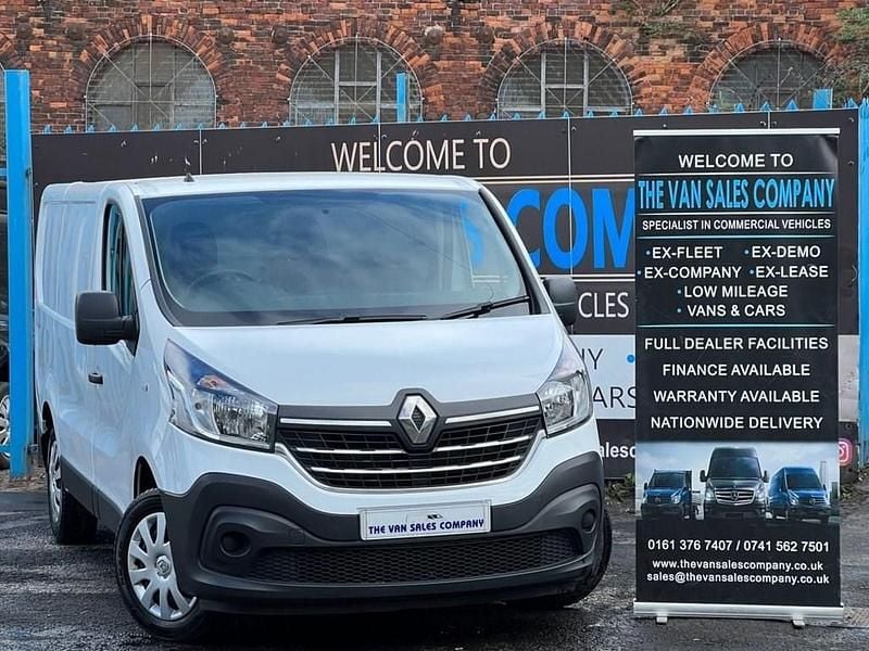 White Used 2021 Renault Trafic Business Van | £9,944 (Good price) - Image 1/4