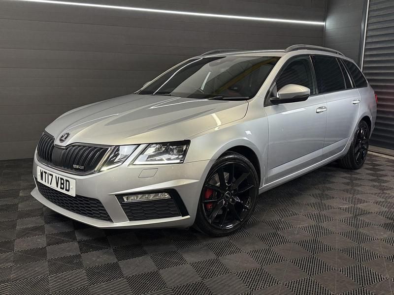 Used Skoda Octavia vRS 184 HP (135 kW) 2017 Silver Estate