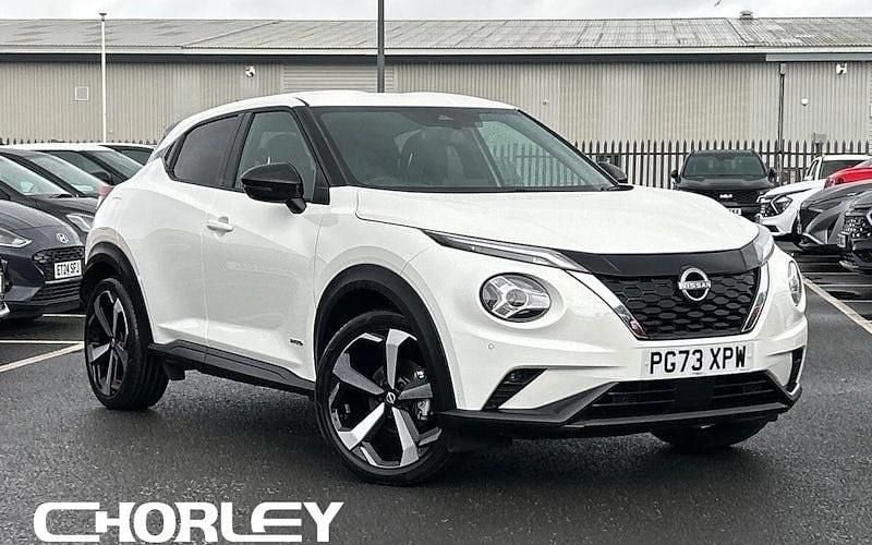 White Used 2023 Nissan Juke Tekna SUV | £19,762 (Fair price) - Image 1/4