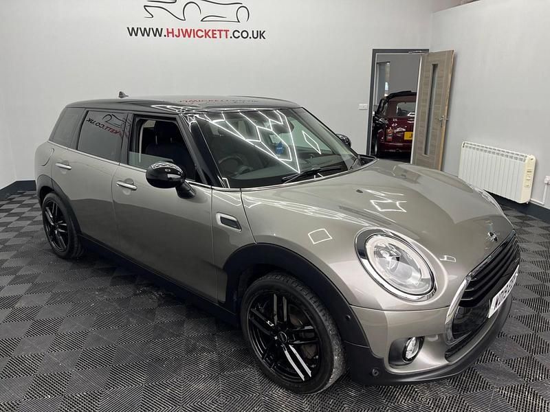 Silver Used 2019 Mini Cooper Clubman Classic Estate | £13,495 (Fair price) - Image 1/4