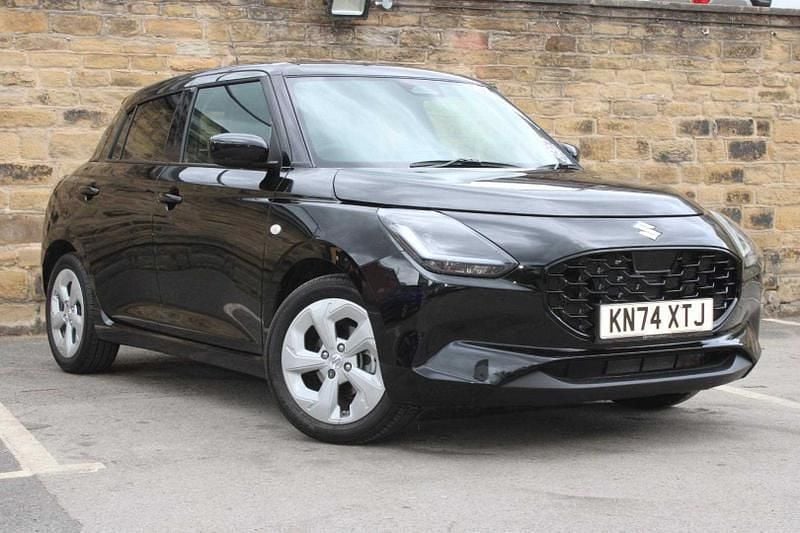 Used 2024 Suzuki Swift Hatchback | £16,000 (A bit pricey) - Image 1/3