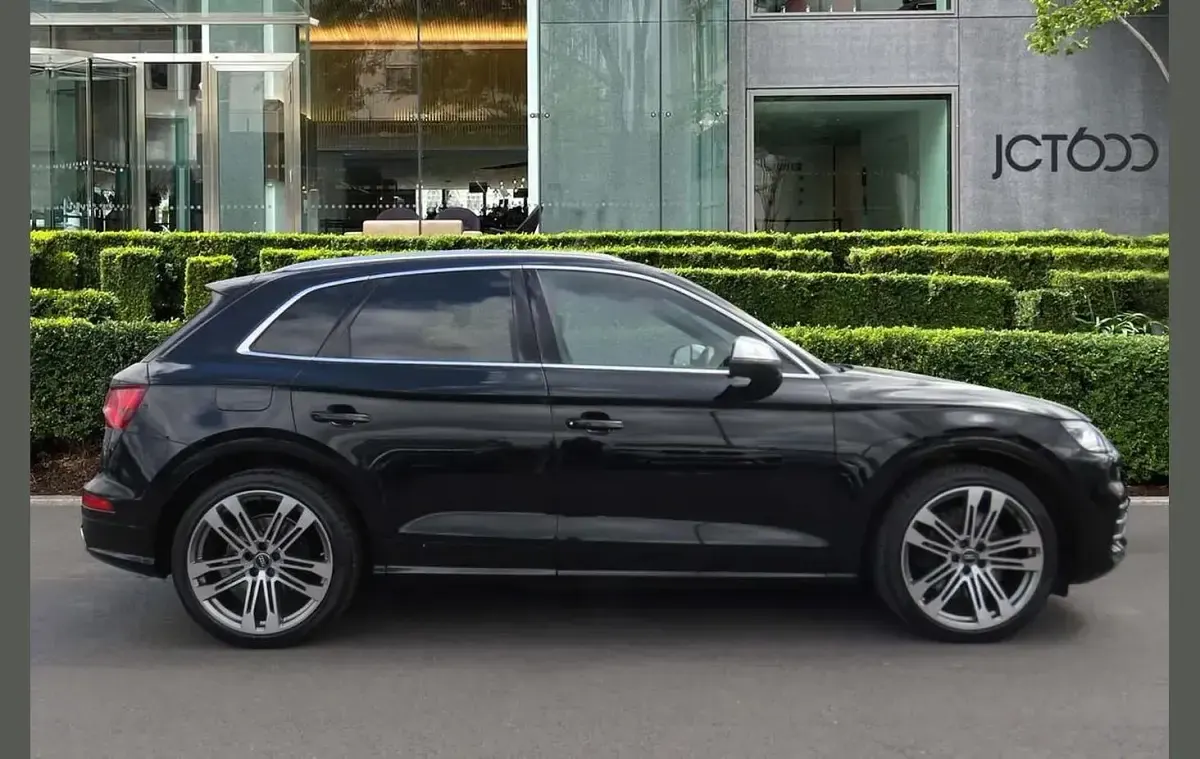 Używany Audi SQ5 S-Line 347 KM (255 kW) 2020 Czarny SUV