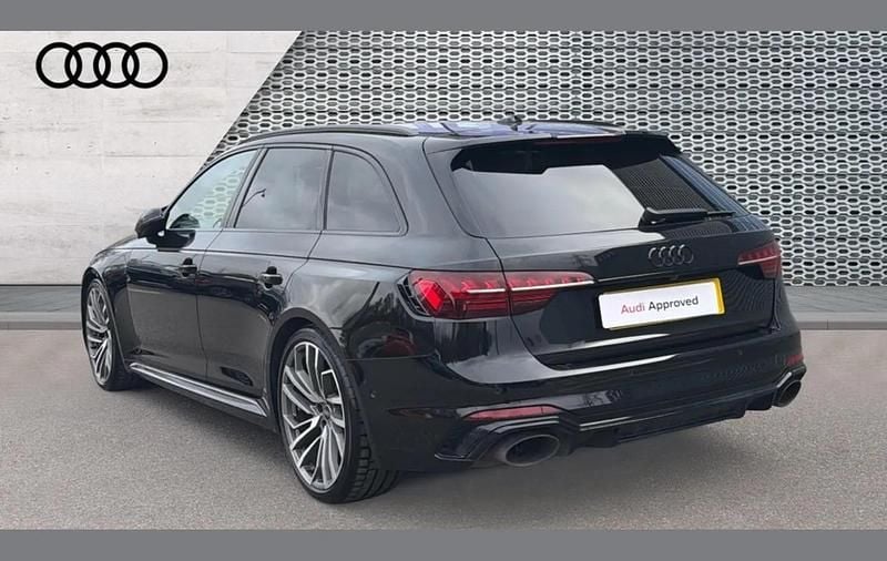 Used Audi RS4 Advanced 444 HP (326 kW) 2024 Black Estate