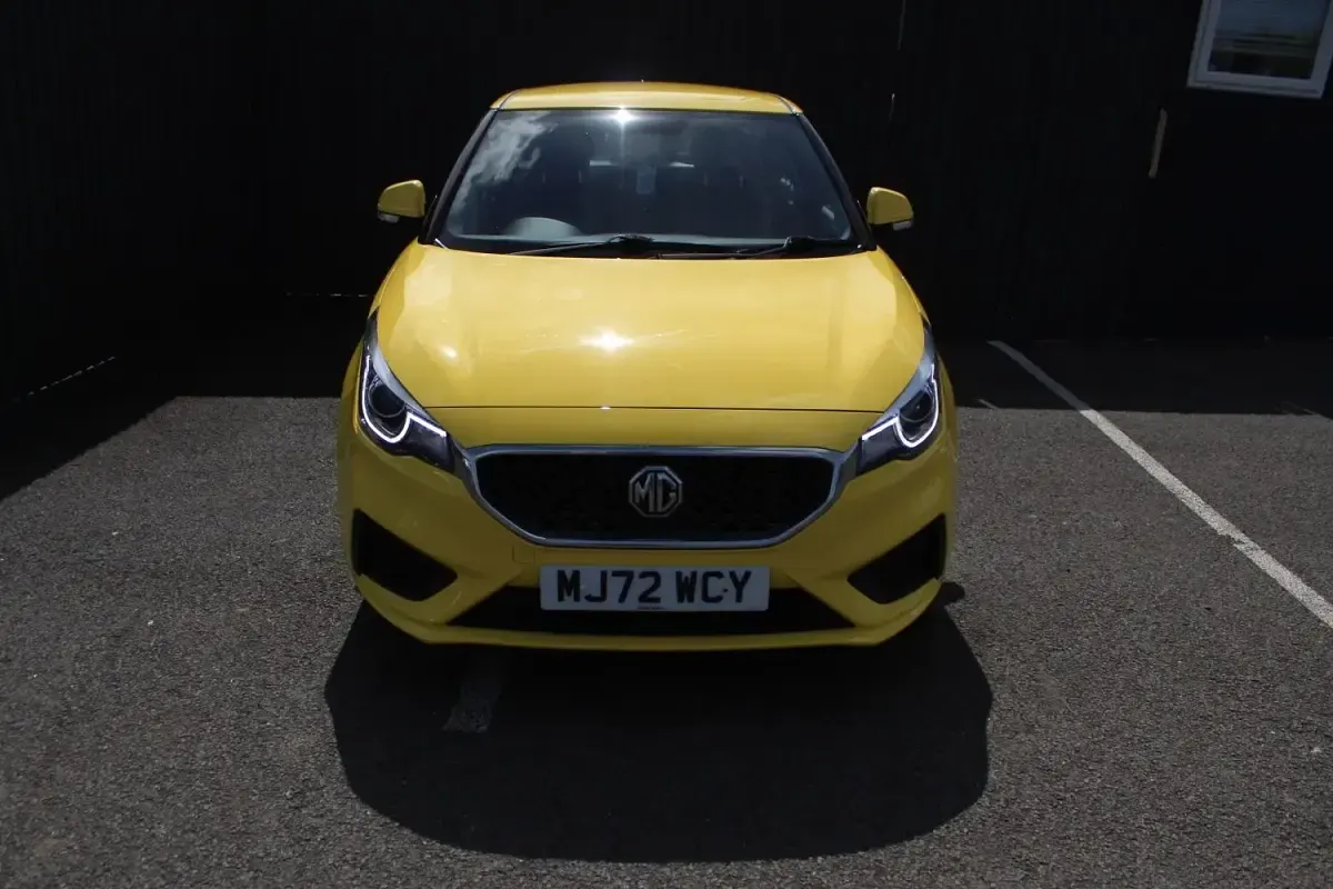 Used MG MG3 Excite 106 HP (77 kW) 2022 Yellow Hatchback
