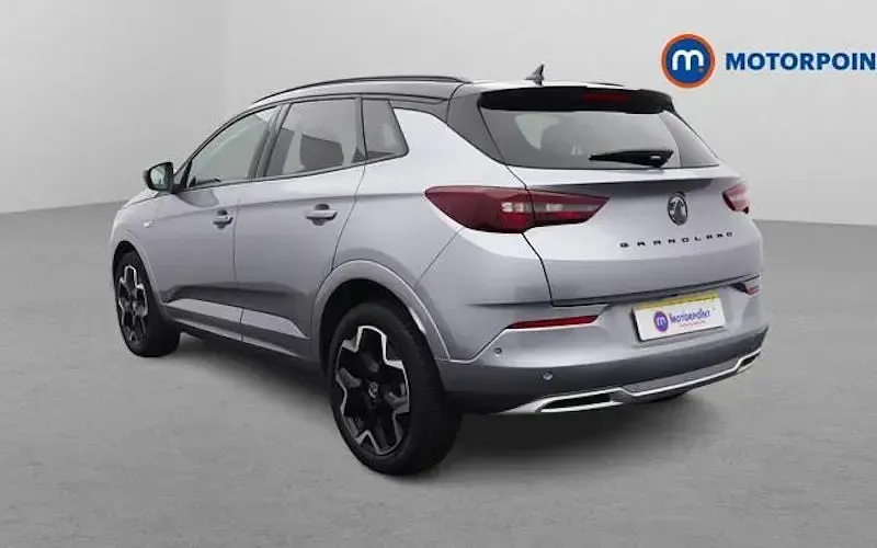 Second-hand Vauxhall Grandland X Ultimate 131 CP (96 kW) 2024 SUV