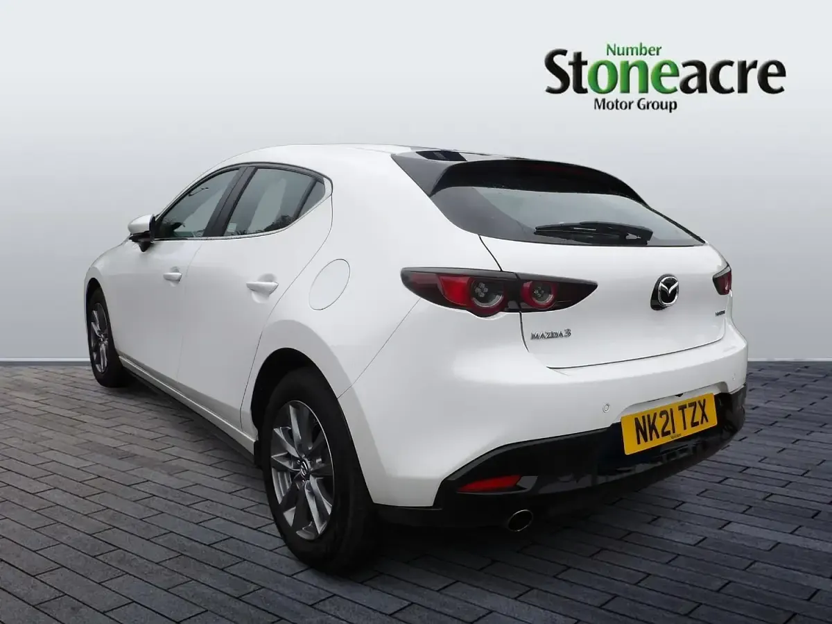 Used Mazda 3 2021 White Hatchback