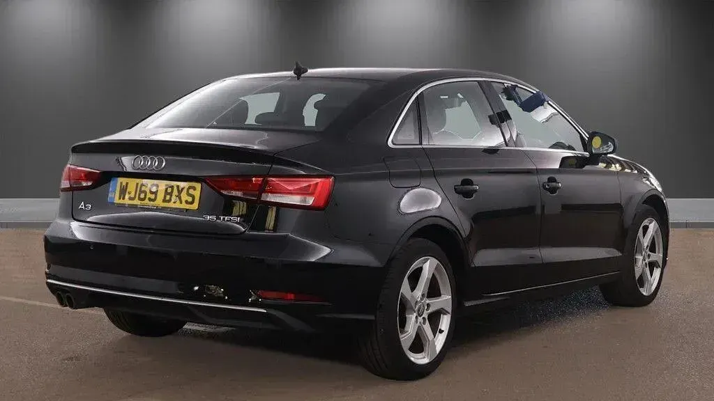 Used Audi A3 Sport 150 HP (110 kW) 2019 Black Sedan