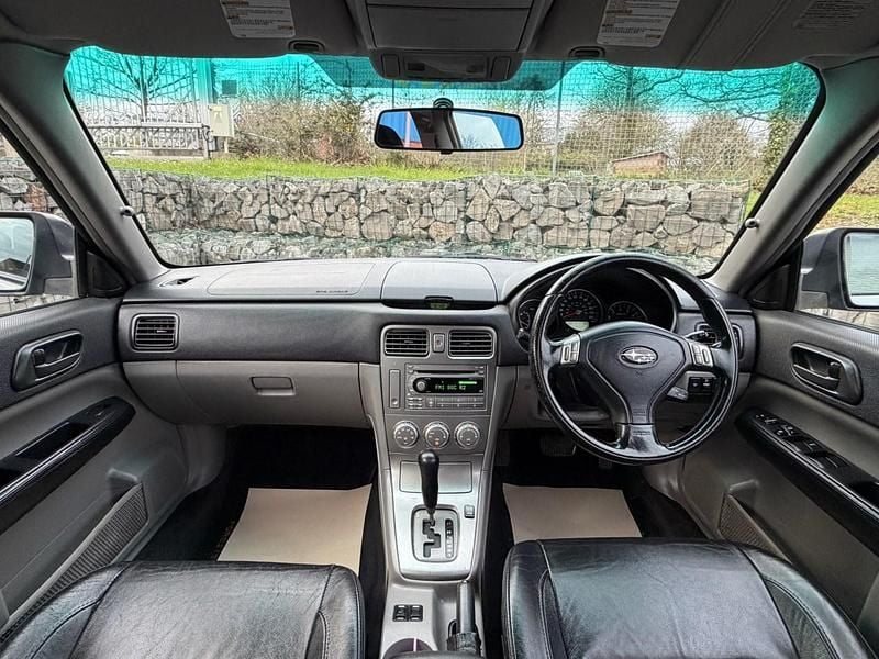 Used Subaru Forester 2006 Crystal grey metallic SUV