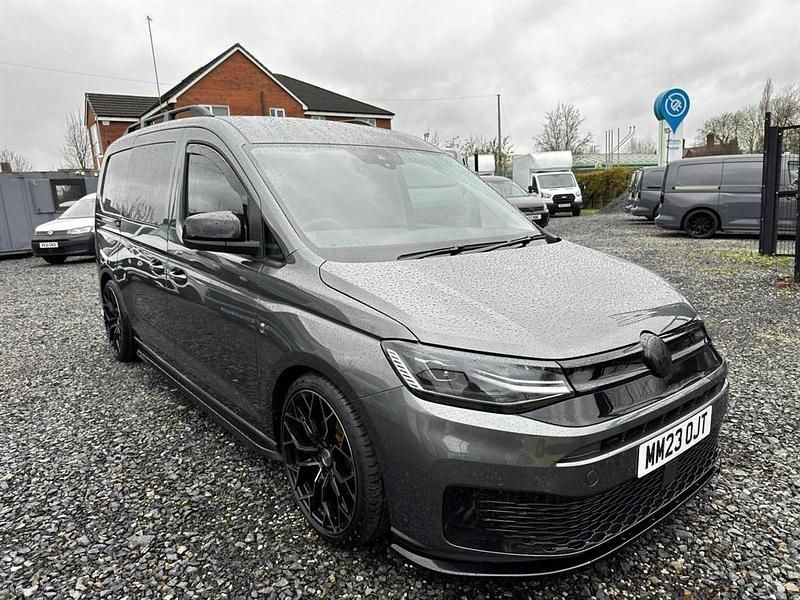 Used VW Caddy Maxi Pro 122 HP (89 kW) 2023 Grey MPV
