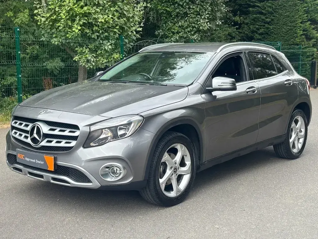 Used Mercedes GLA200 136 HP (100 kW) 2018 Grey SUV