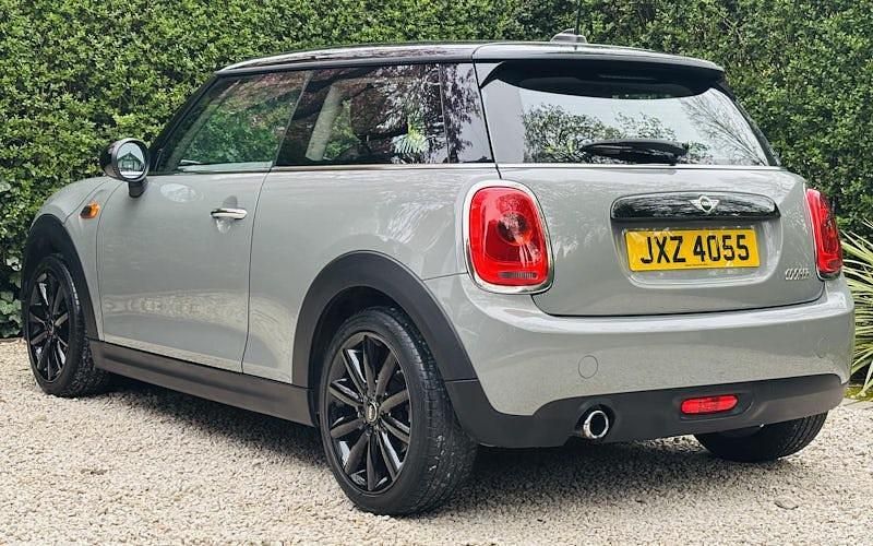 Used Mini Cooper Hatch 136 HP (100 kW) 2017 Hatchback