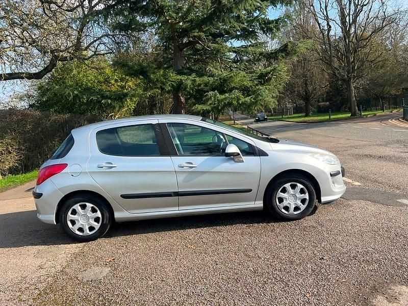 Used Peugeot 308 S 98 HP (72 kW) 2010 Silver Hatchback