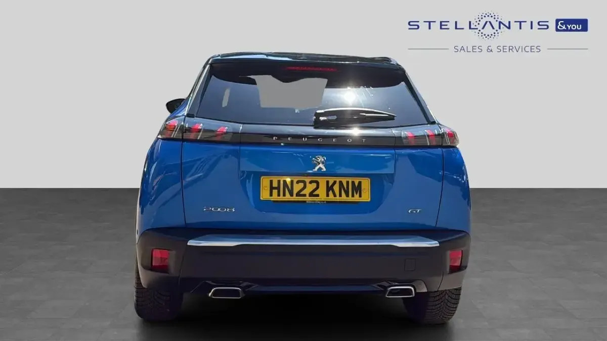 Usado Peugeot 2008 GT 129 HP (94 kW) 2022 SUV